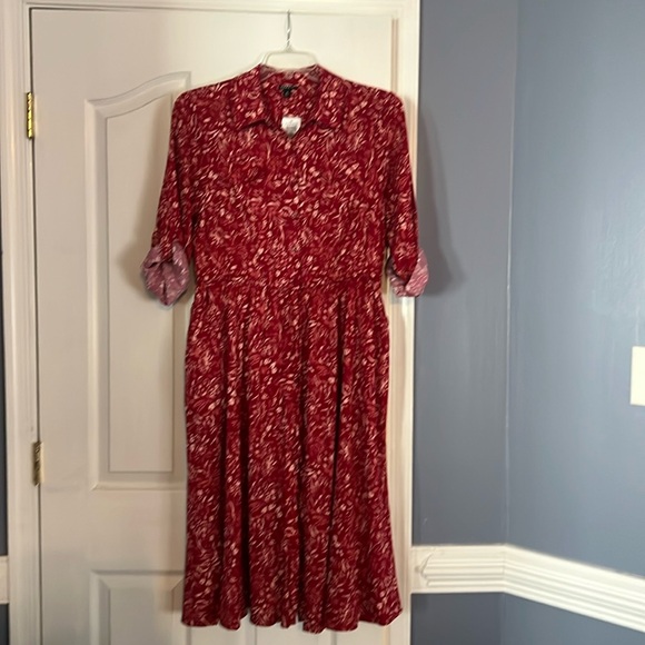 NWT TORRID MIDI CHALLIS SIZE 0/L/12 RED DRESS! - Picture 2 of 6